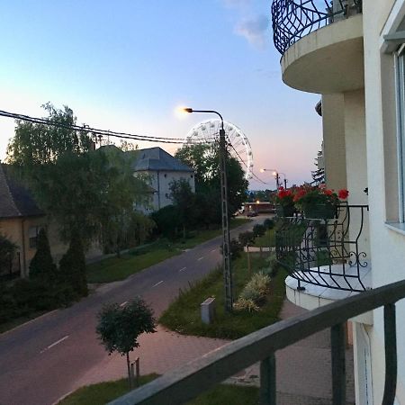 Lara Lux Apartment Hajdúszoboszló المظهر الخارجي الصورة