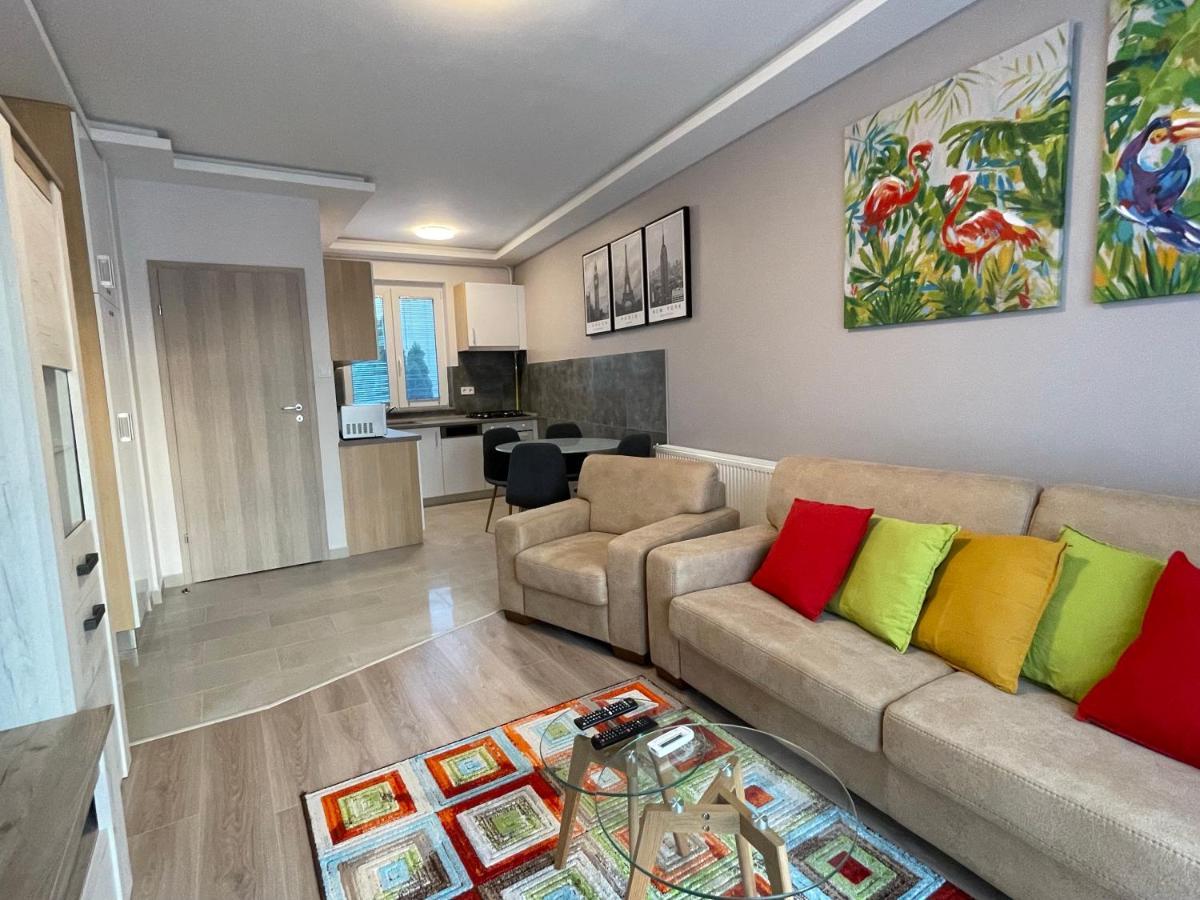 Lara Lux Apartment Hajdúszoboszló المظهر الخارجي الصورة